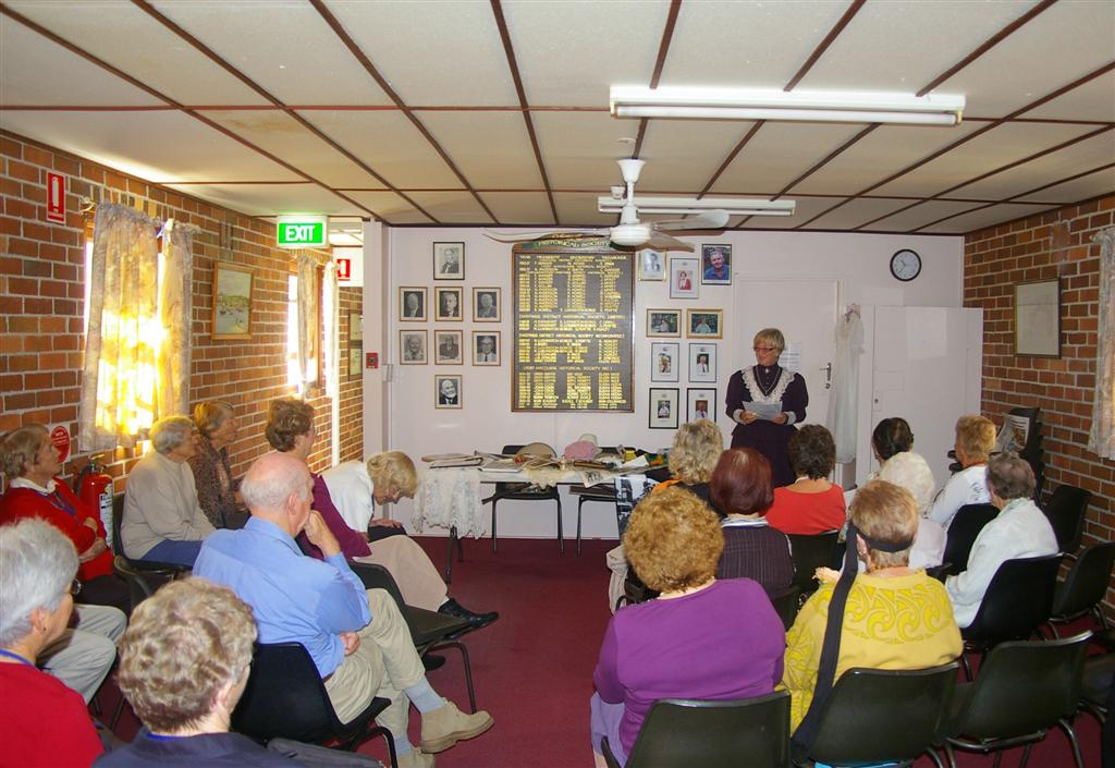 history of fashion 2007